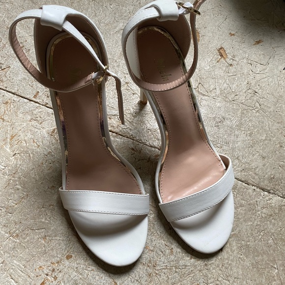 High heels - Picture 5 of 6